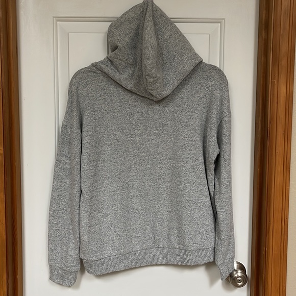 DONATED Super soft hooded sweater size small - Picture 4 of 4